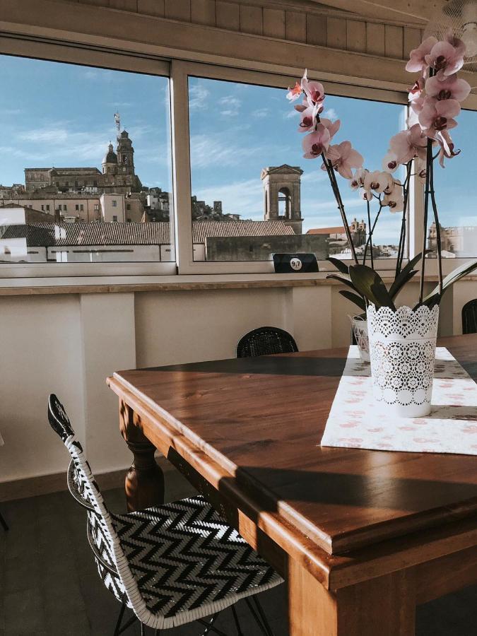 Attico Da Rosa Con Vista Spettacolare A 360 Gradi Lejlighed Caltagirone Eksteriør billede